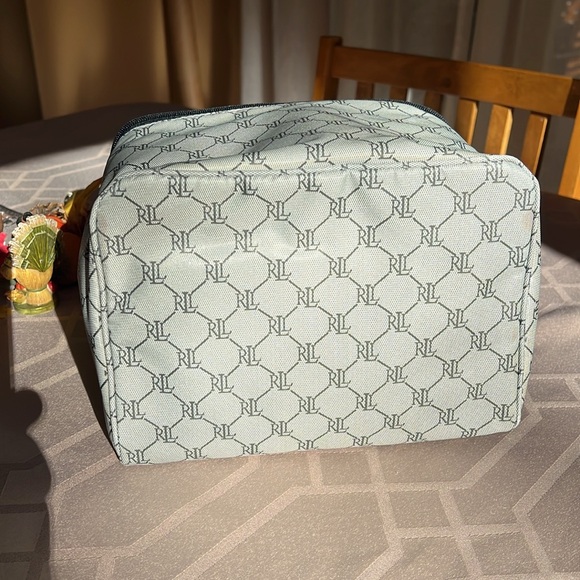 Lauren Ralph Lauren 3pc Cosmetic Bags - Picture 7 of 15